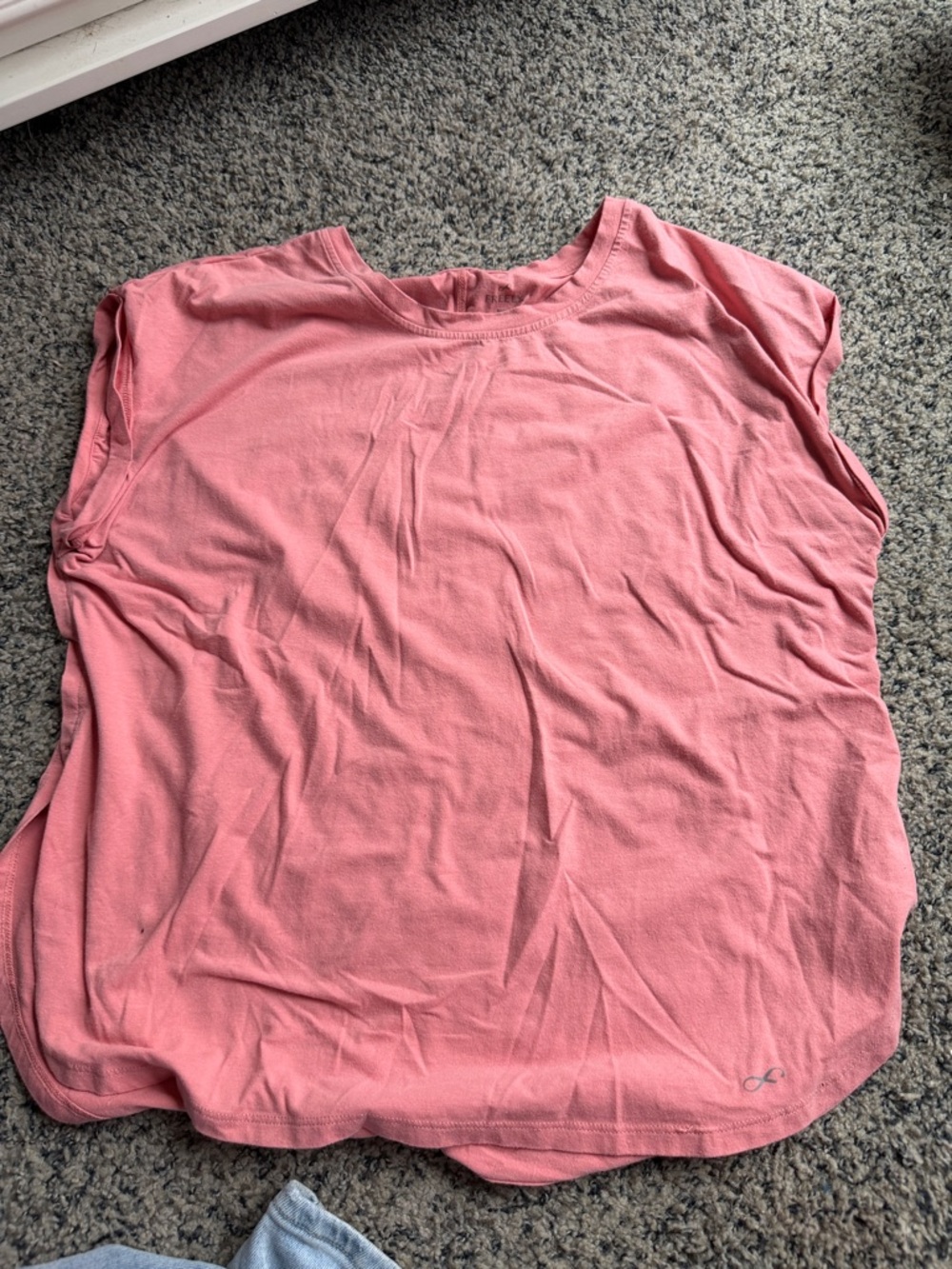Women’s Coral Sleeveless Tank Top – Lightweight Everyday Layer